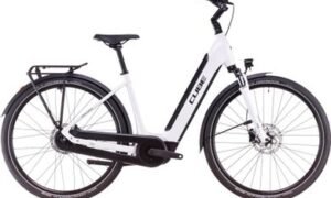 Vélo de Ville Électrique Cube Supreme Hybrid Comfort One 500 Easy Entry Shimano Nexus 8V 500 Wh 700 mm Blanc Metallic 2025