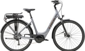 Vélo de Ville Électrique Trek Verve+ 1 Lowstep Shimano Tourney/Altus 8V 500 Wh Gris