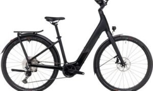 VTC Électrique Cube Kathmandu Hybrid C:62 SLX 400X Easy Entry Shimano Deore 12V 400 Wh 700 mm Gris Carbon Noir 2025